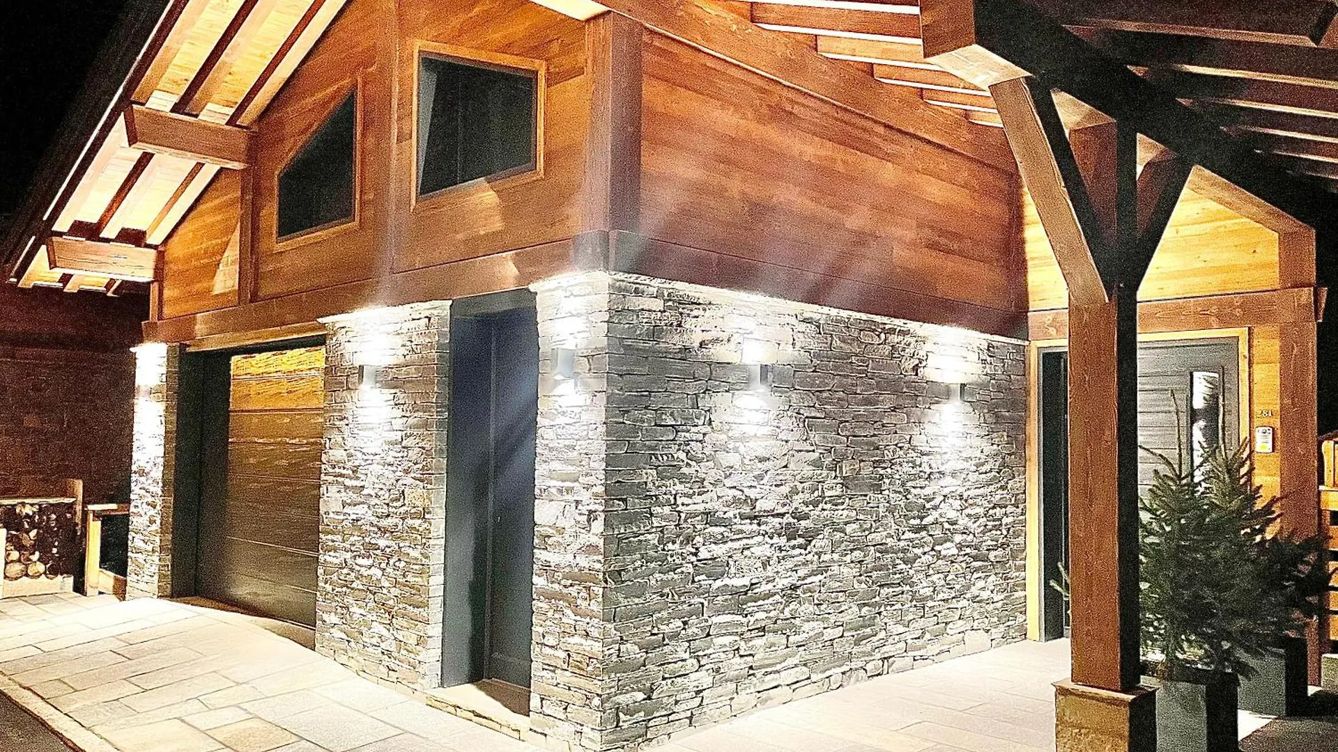 Courchevel Chalet Summit 5 Stars Villa 0*,
